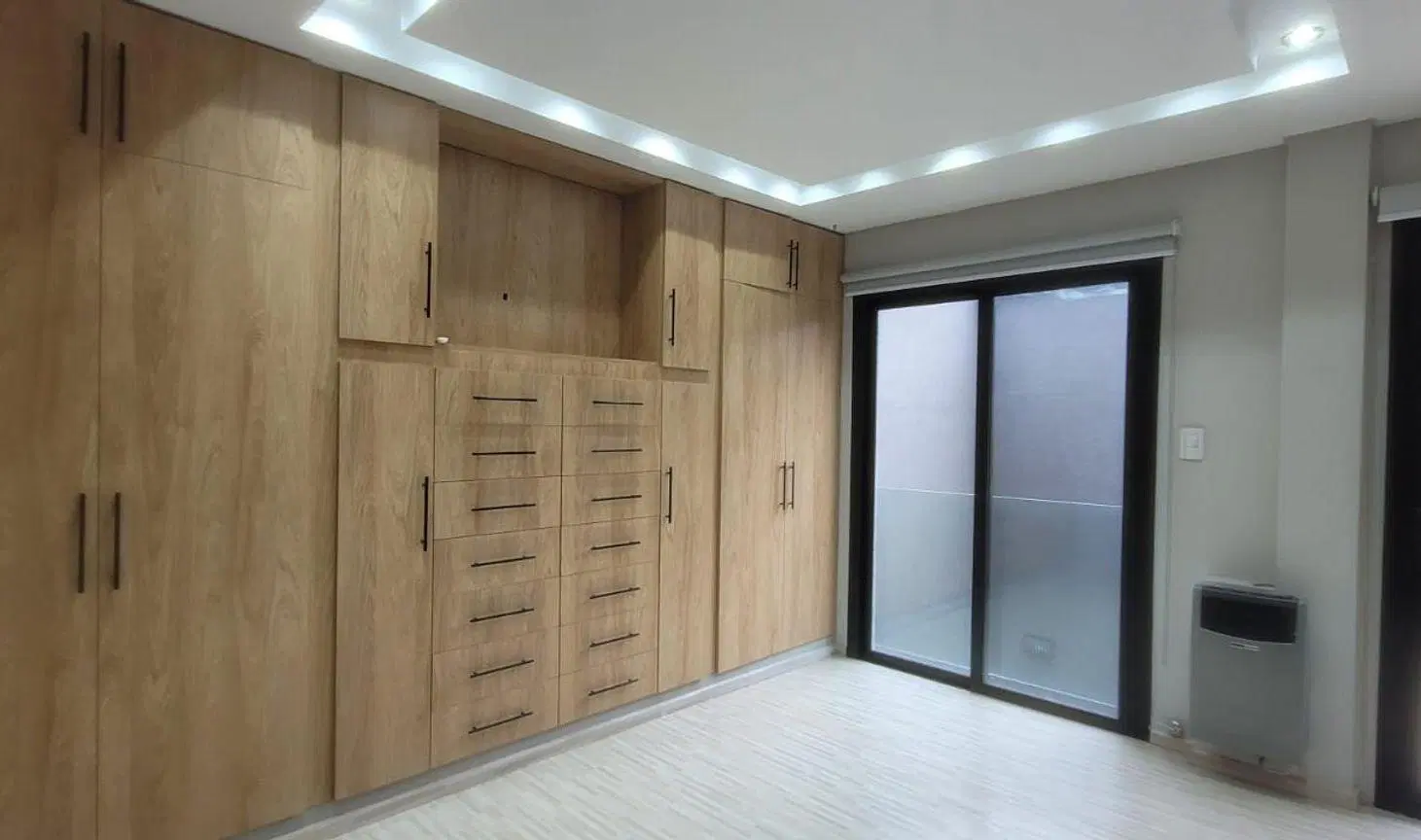 DEPARTAMENTO PISO EN VENTA MACROCENTRO 4