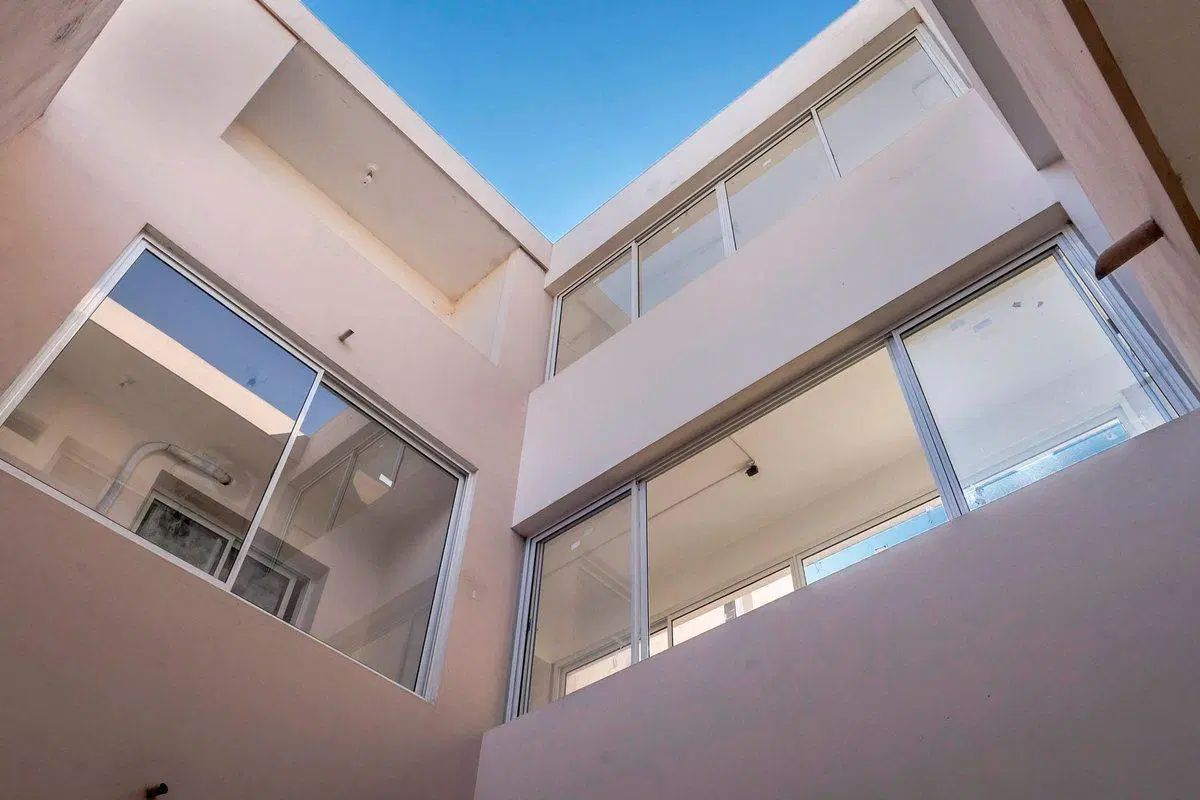 EDIFICIO EN VENTA MACROCENTRO 8 DPTOS Y 1 LOCAL 2
