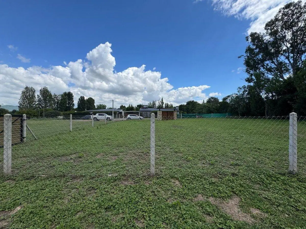 TERRENO EN VENTA B° PRIVADO CAPIASU CERRILLOS 2