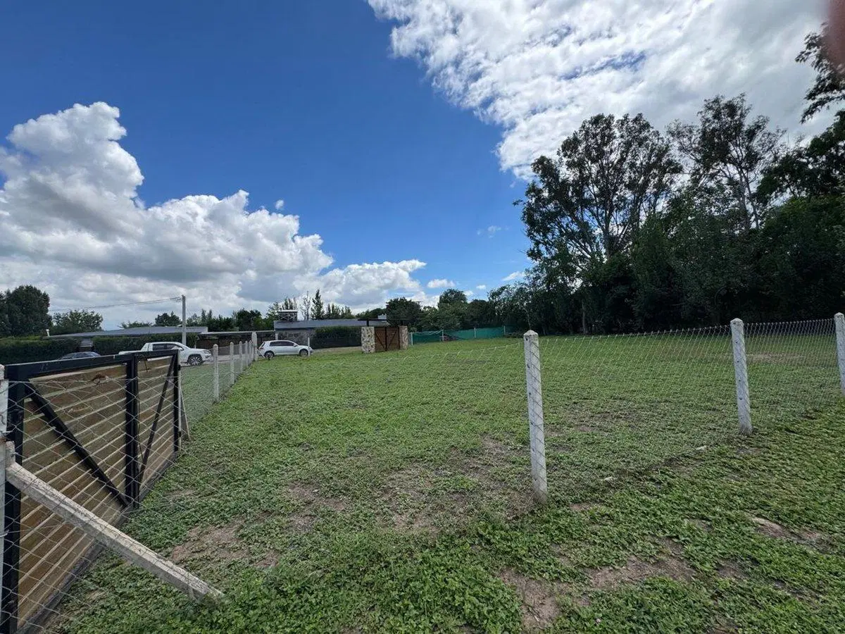 TERRENO EN VENTA B° PRIVADO CAPIASU CERRILLOS 8