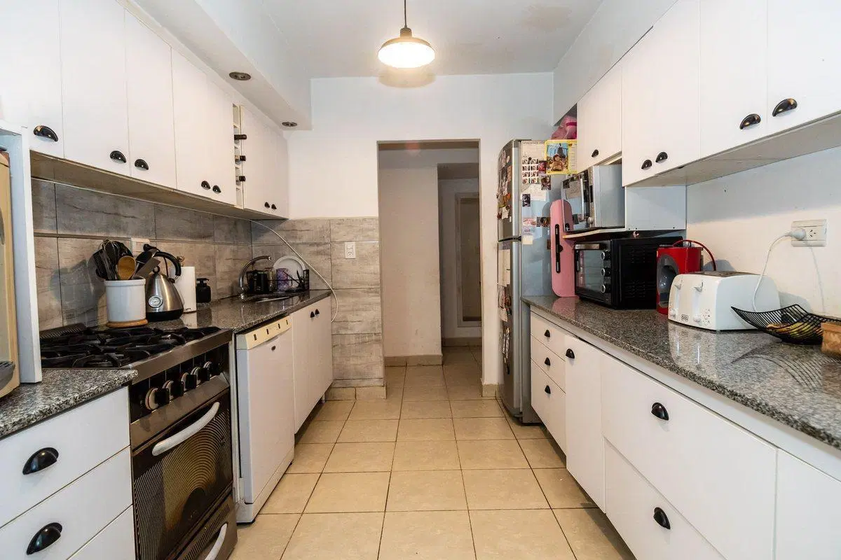 CASA EN VENTA BARRIO SAN CARLOS ZONA SUR 4 DORM 3