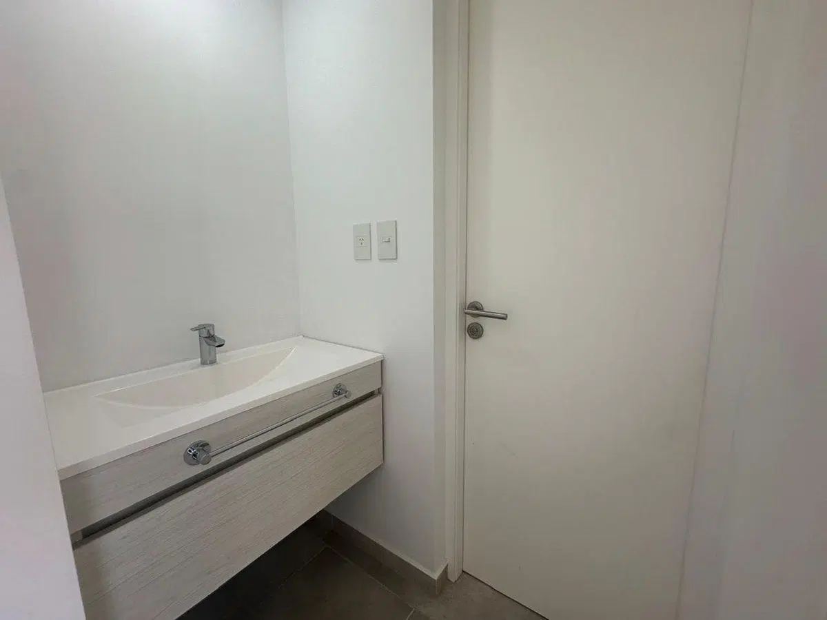 DEPARTAMENTO VENTA 1 DORM CON BALCON TRES CERRITOS 5