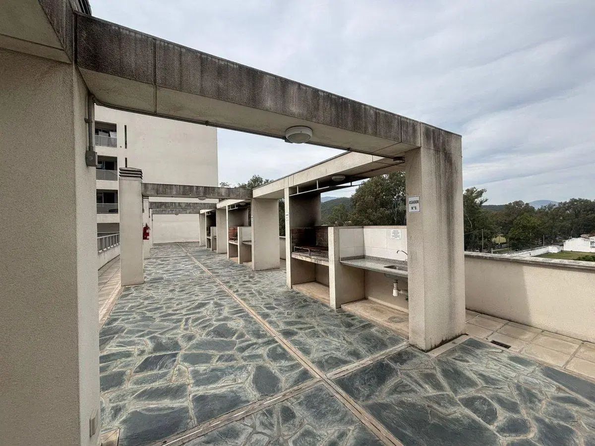 DEPARTAMENTO EN VENTA ZONA TERMINAL 2 DORMITORIOS 8