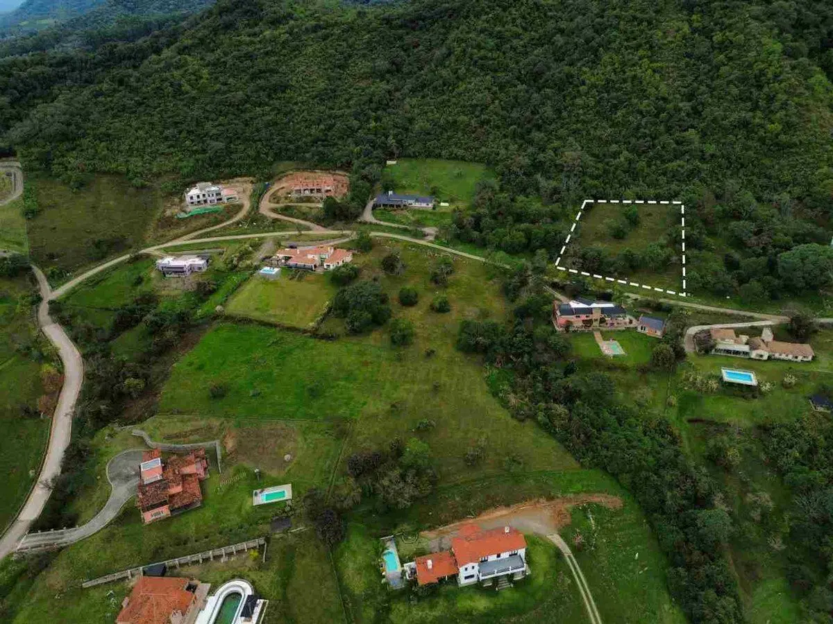 TERRENO EN VENTA EN LA HOYADA CASTELLANO 3640 M2 5