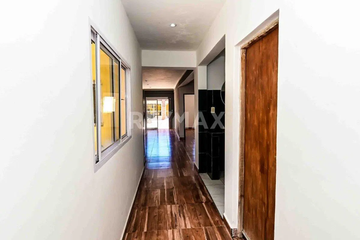 CASA VENTA O PERMUTA B LA ALDEA 2 DOM CON PILETA 5