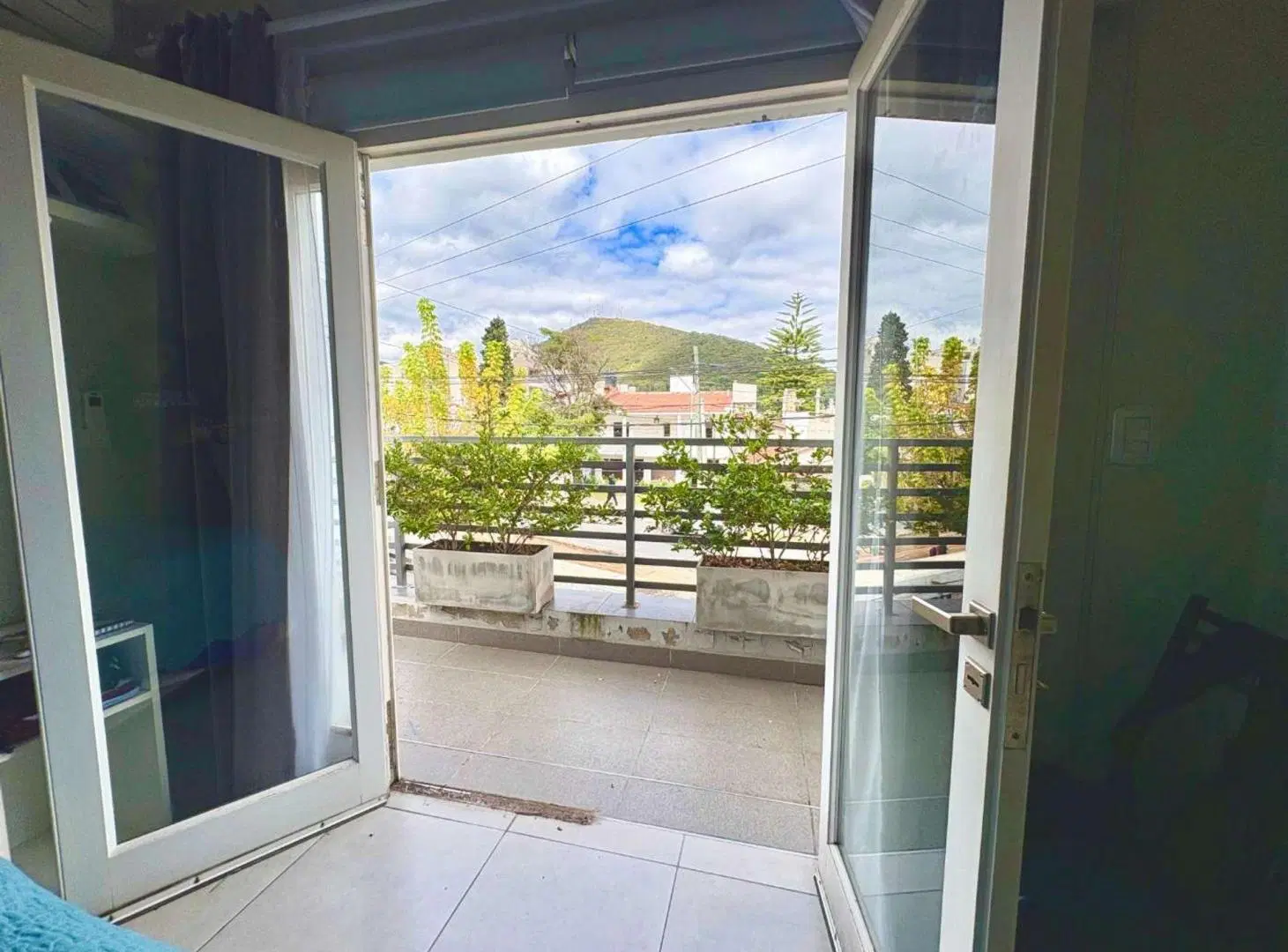 CASA EN VENTA TRES CERRITOS OPCION COMERCIAL 5