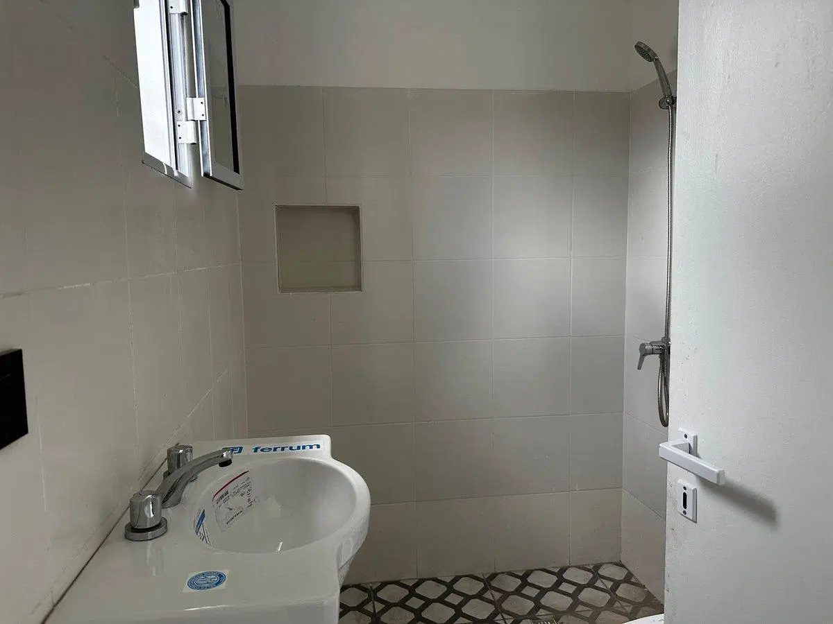 CASA A LA VENTA EN VIA AURELIA A ESTRENAR 3
