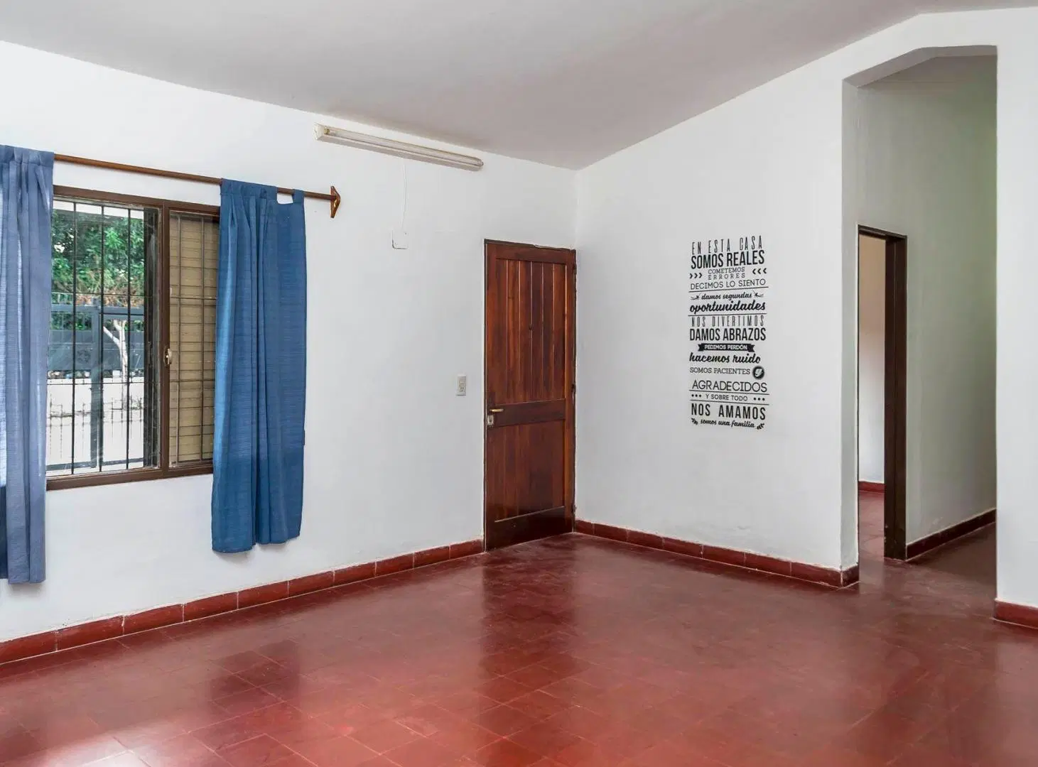 CASA VENTA CIUDAD DEL MILAGRO ZONA UNSA 3 DORM 3