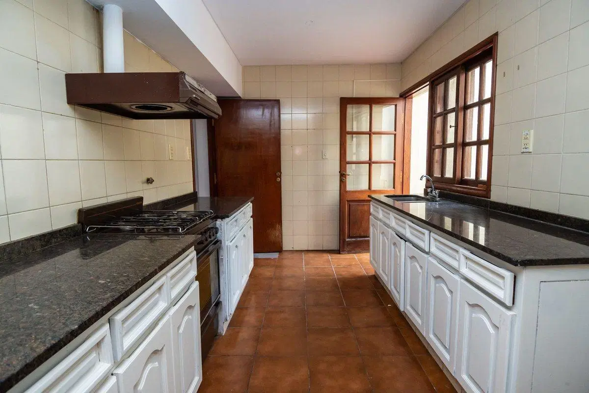 CASA EN VENTA TRES CERRITOS 3 DORM PRIMERA ROTONDA 5