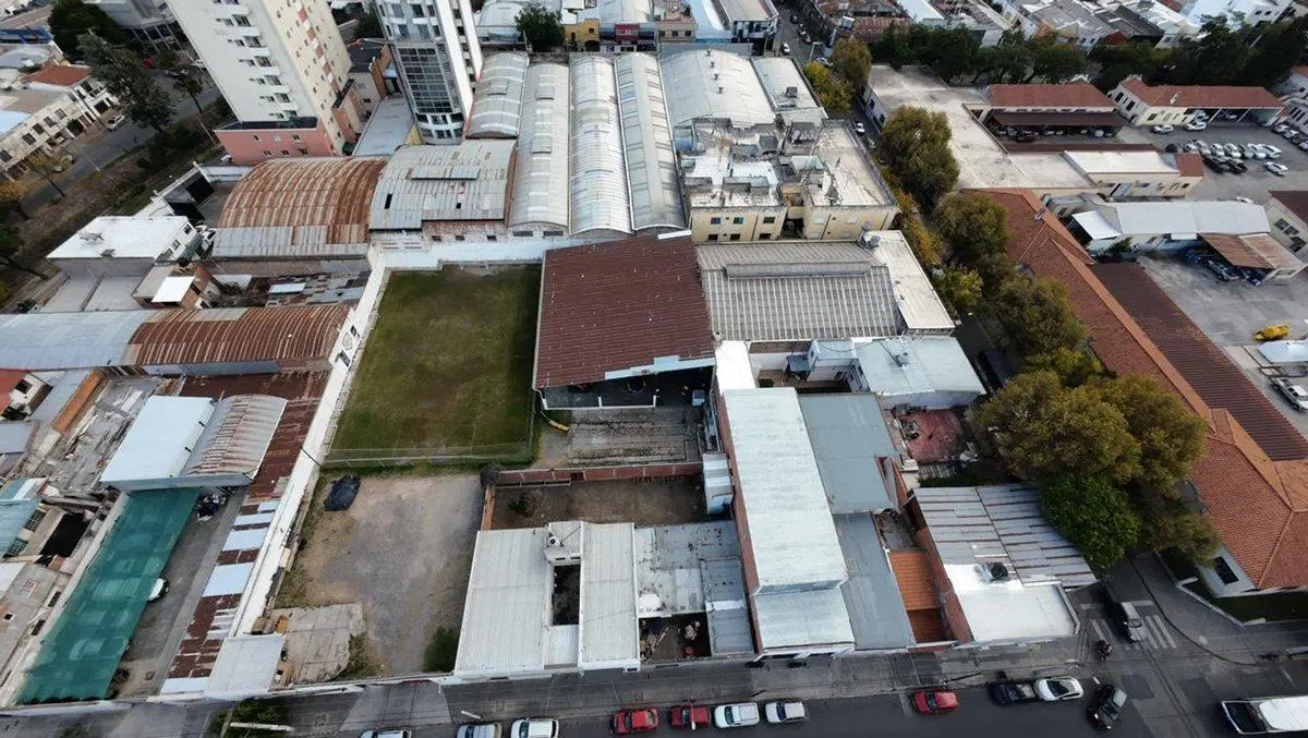 TERRENO VENTA DE 2671 M2 MACROCENTRO 5