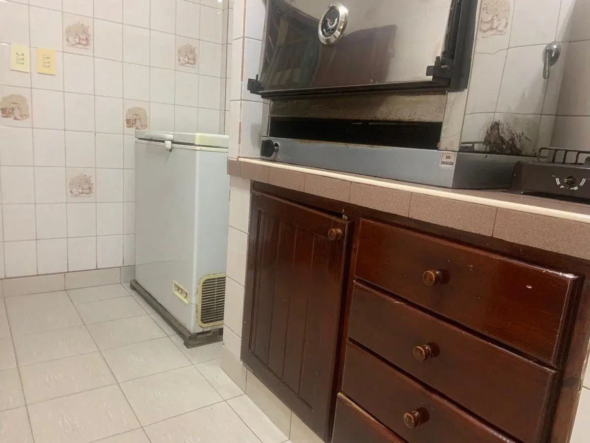 LOCAL EN ALQUILER GERVASIO DE POSADAS GRAND BOURG 2