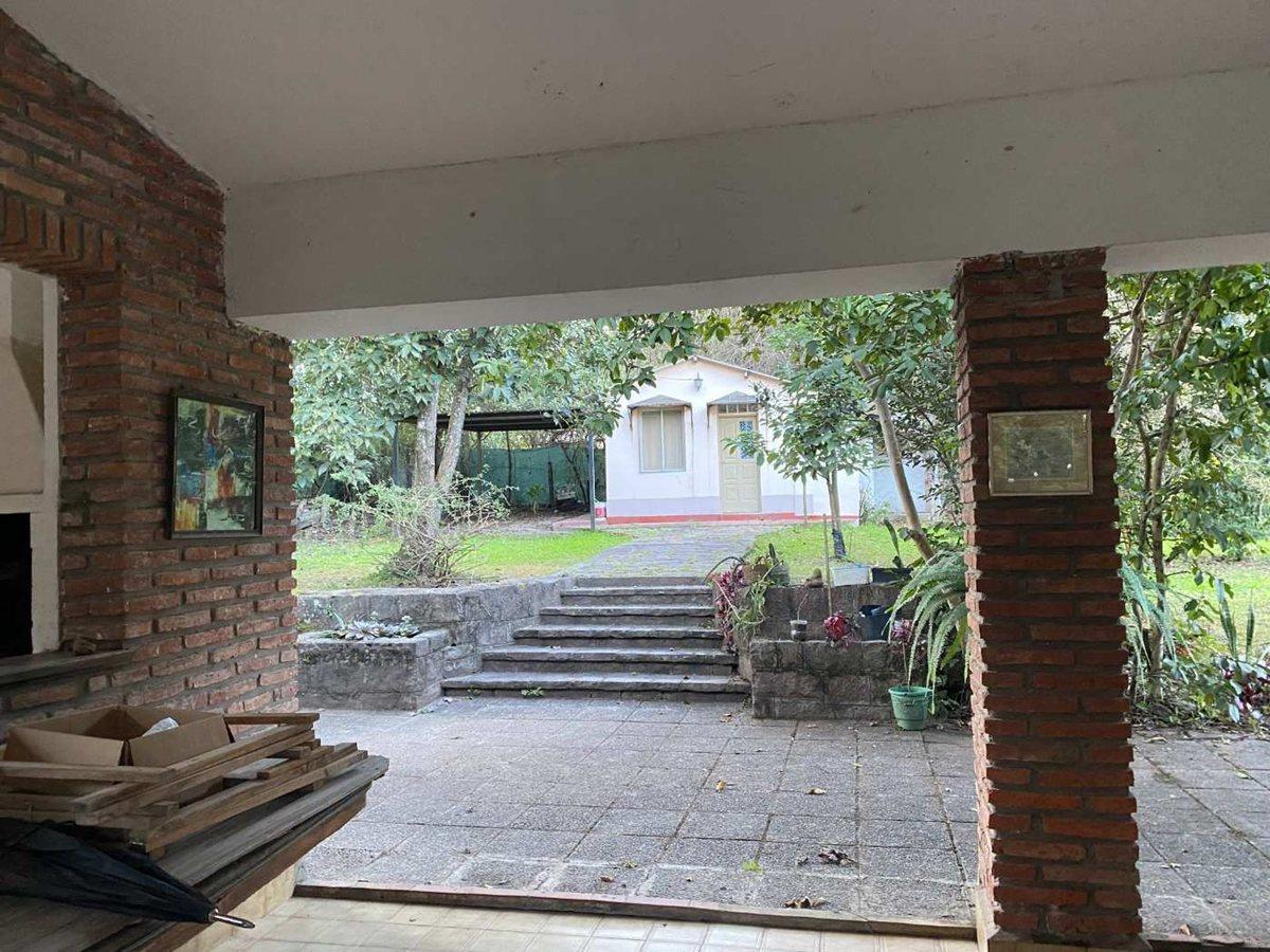 Foto de CASA 6 DORMITORIOS + CABAÑA VENTA SAN LORENZO, imagen 4