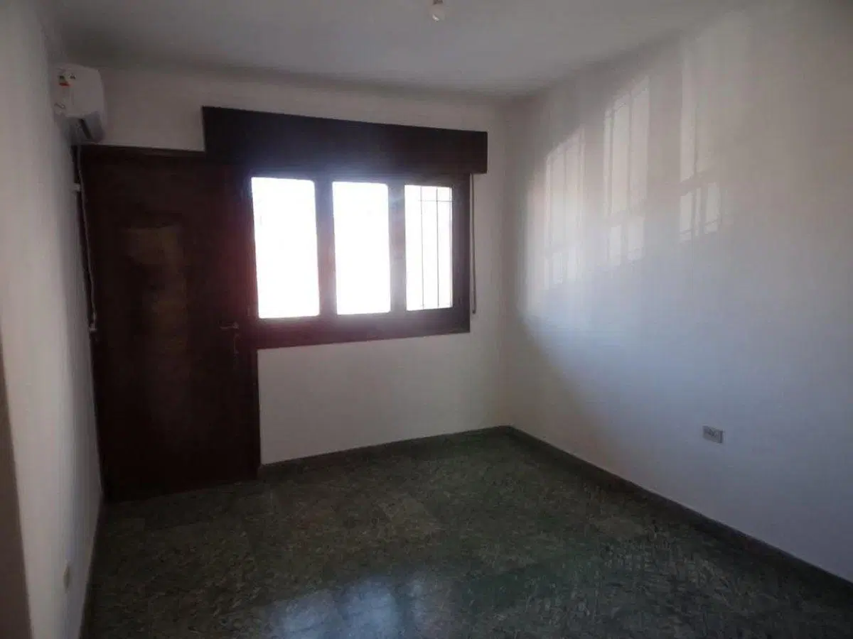 CASA CON 8 OFICINAS VENTA MACROCENTRO 2