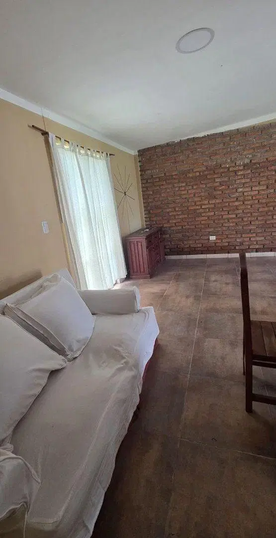 CASA VENTA LA MERCED CHICA 1 DORMITORIO CON PILETA 8