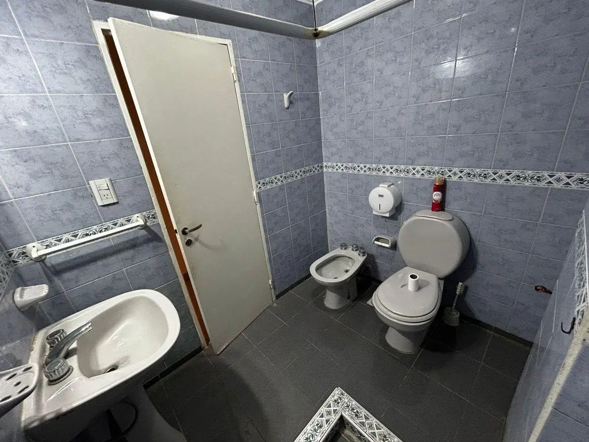 DEPARTAMENTO 1 DORM VENTA AV BELGRANO CENTRO 2