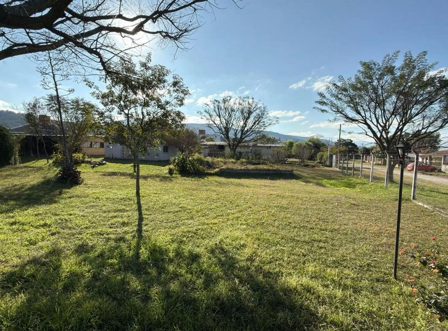 TERRENO ESQUINA VENTA SAN LUIS 768 MT2 3