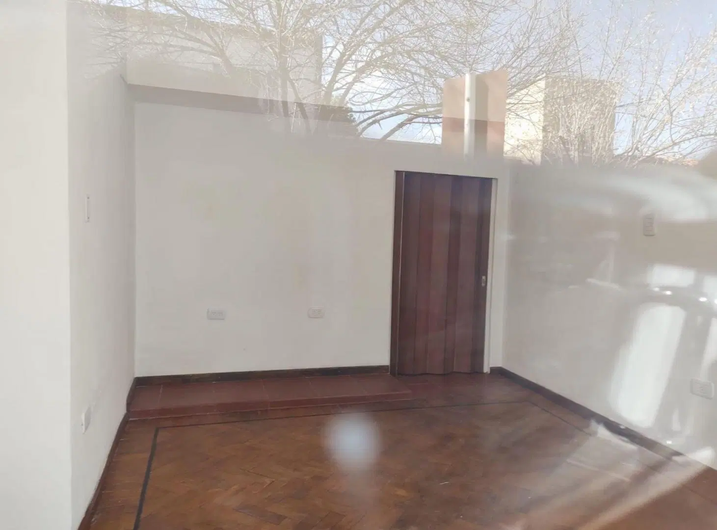 LOCAL EN ALQUILER MACROCENTRO PUEYRREDON 750 2