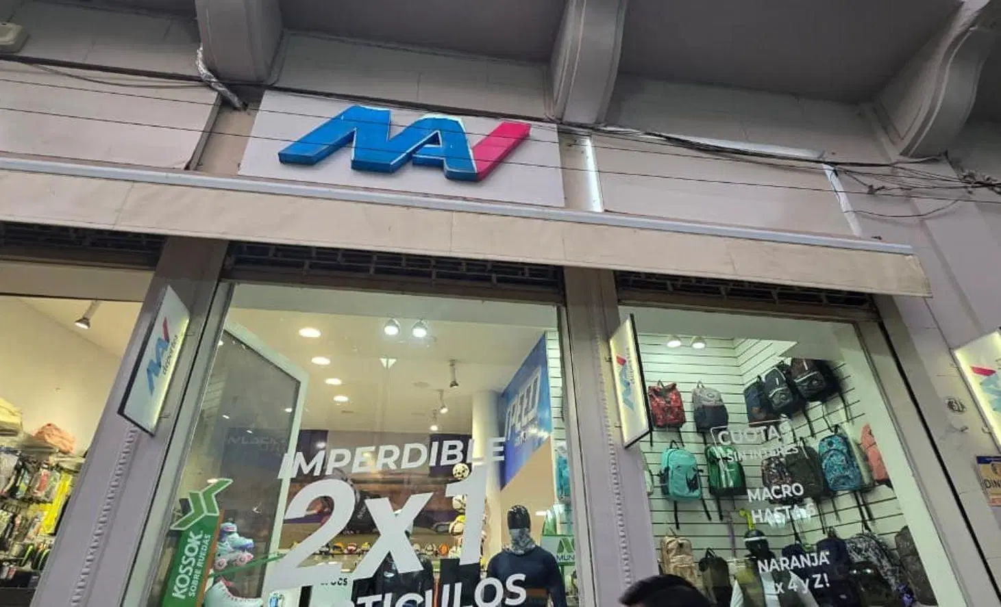 LOCAL COMERCIAL EN ALQUILER PEATONAL FLORIDA 4