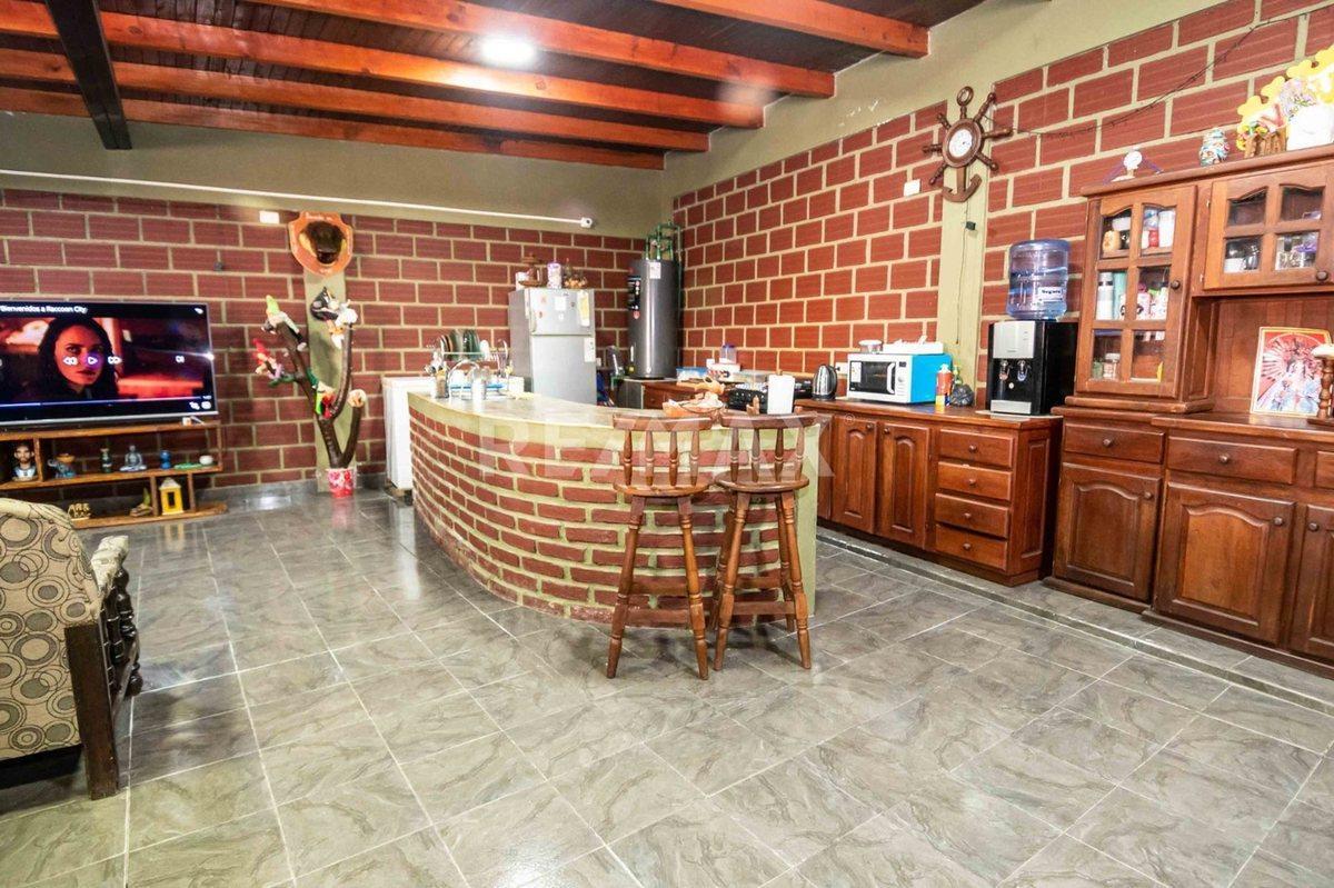 Foto de CASA VENTA O PERMUTA B° SAN VICENTE CERRILLOS, imagen 5