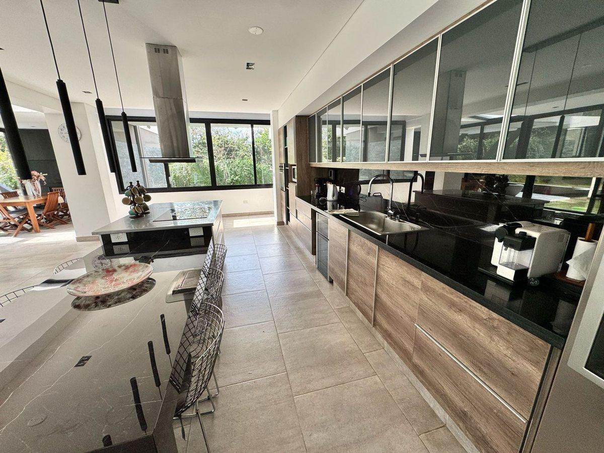Foto de CASA VENTA CLUB DE CAMPO EL TIPAL 4 DORMITORIOS, imagen 2