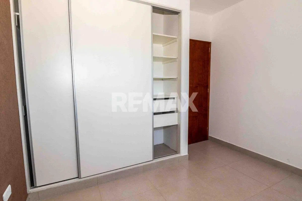 CASA 2 DORMIMTORIOS VENTA EKO DISTRITO CERRILLOS 5