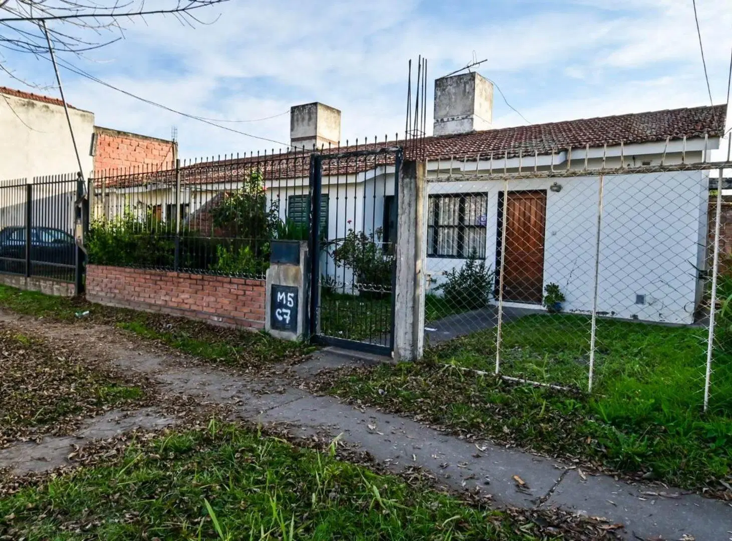 CASA VENTA DOCENTE SUR 3 DORMITORIOS APTO CREDITO 5