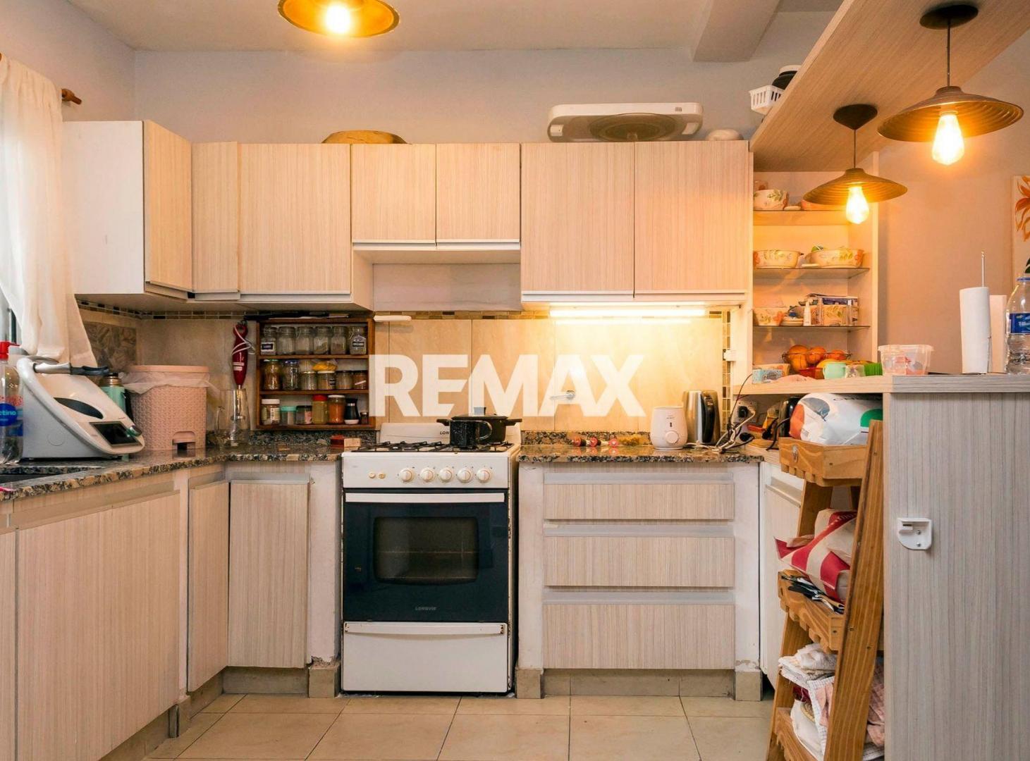 Foto de CASA EN VENTA ALTO LA LOMA APTO CRÉDITO 2 DORM, imagen 2