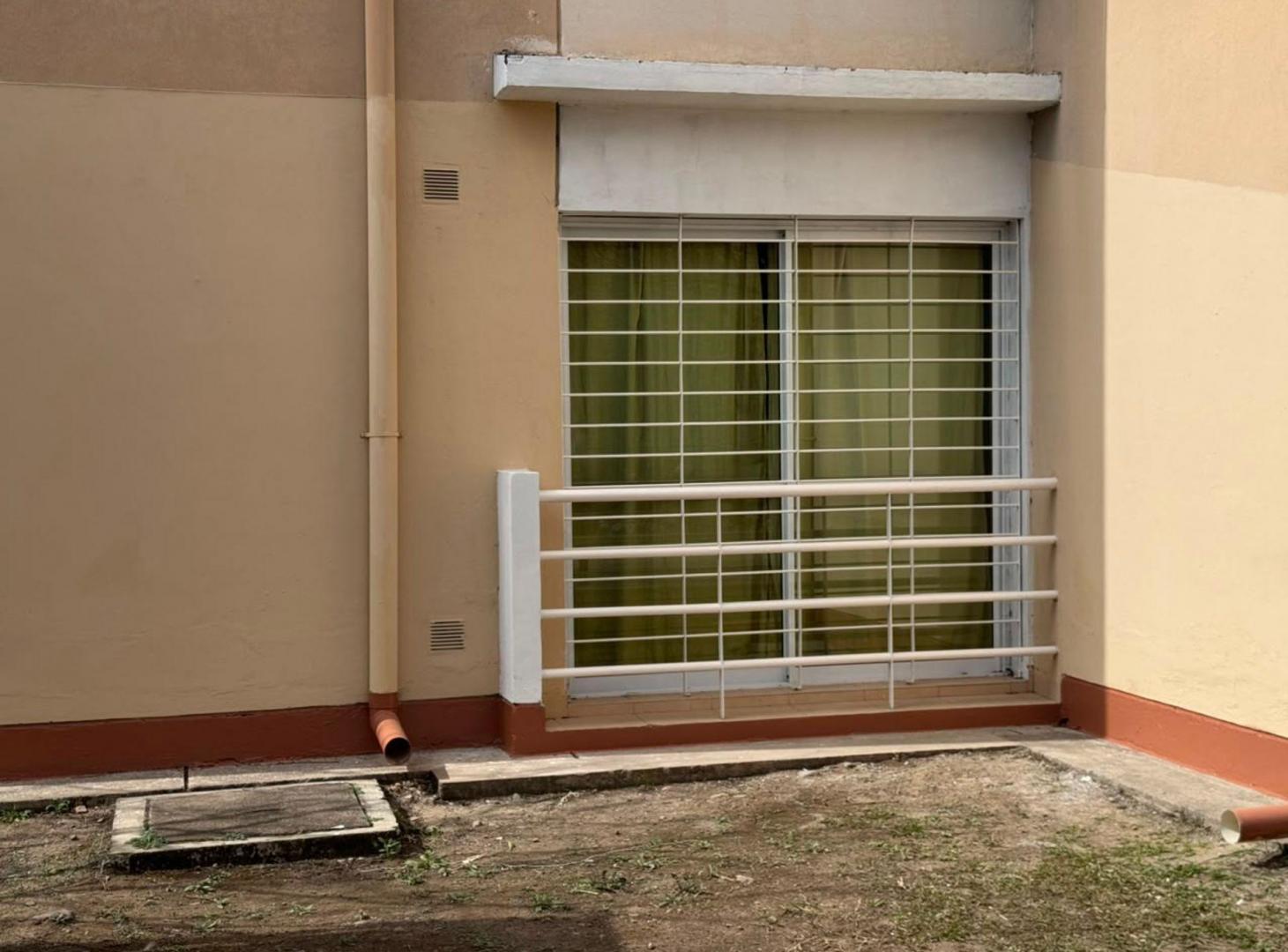 Foto de MONOAMBIENTE ALQUILER EN PLANTA BAJA B° EL HUAICO, imagen 4
