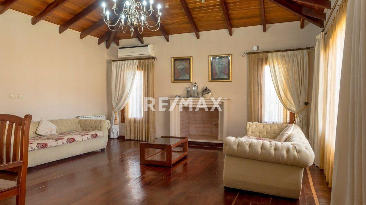Foto de CASA 8 AMBIENTES 500 M2 VENTA LA LUCINDA NORTE, imagen 5
