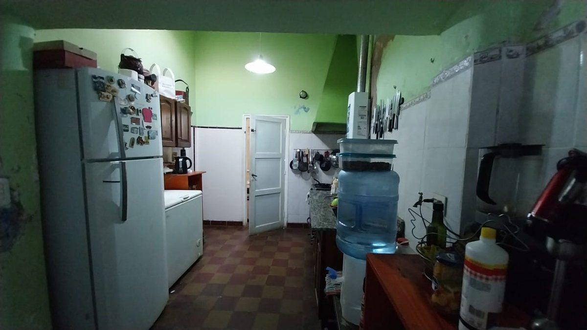 Foto de CASA 3 DORM VENTA B° FERROVIARIO A RECICLAR, imagen 2
