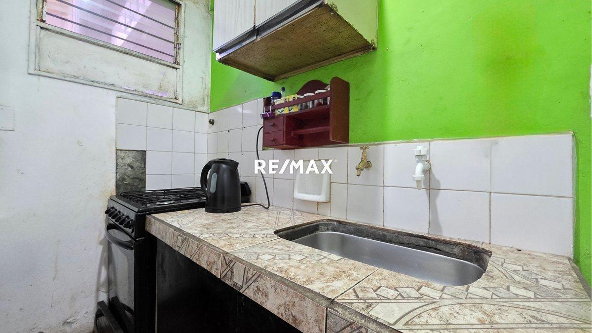 Foto de DEPARTAMENTO VENTA PLANTA BAJA ZONA SUR 2 DORM, imagen 5