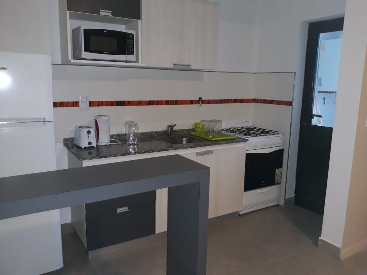 Foto de DEPARTAMENTO ALQUILER AMOBLADO MACROCENTRO 1 DORM, imagen 4