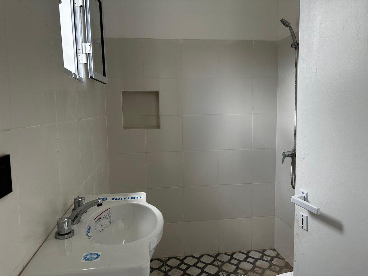 Foto de CASA A LA VENTA EN VIA AURELIA A ESTRENAR, imagen 5