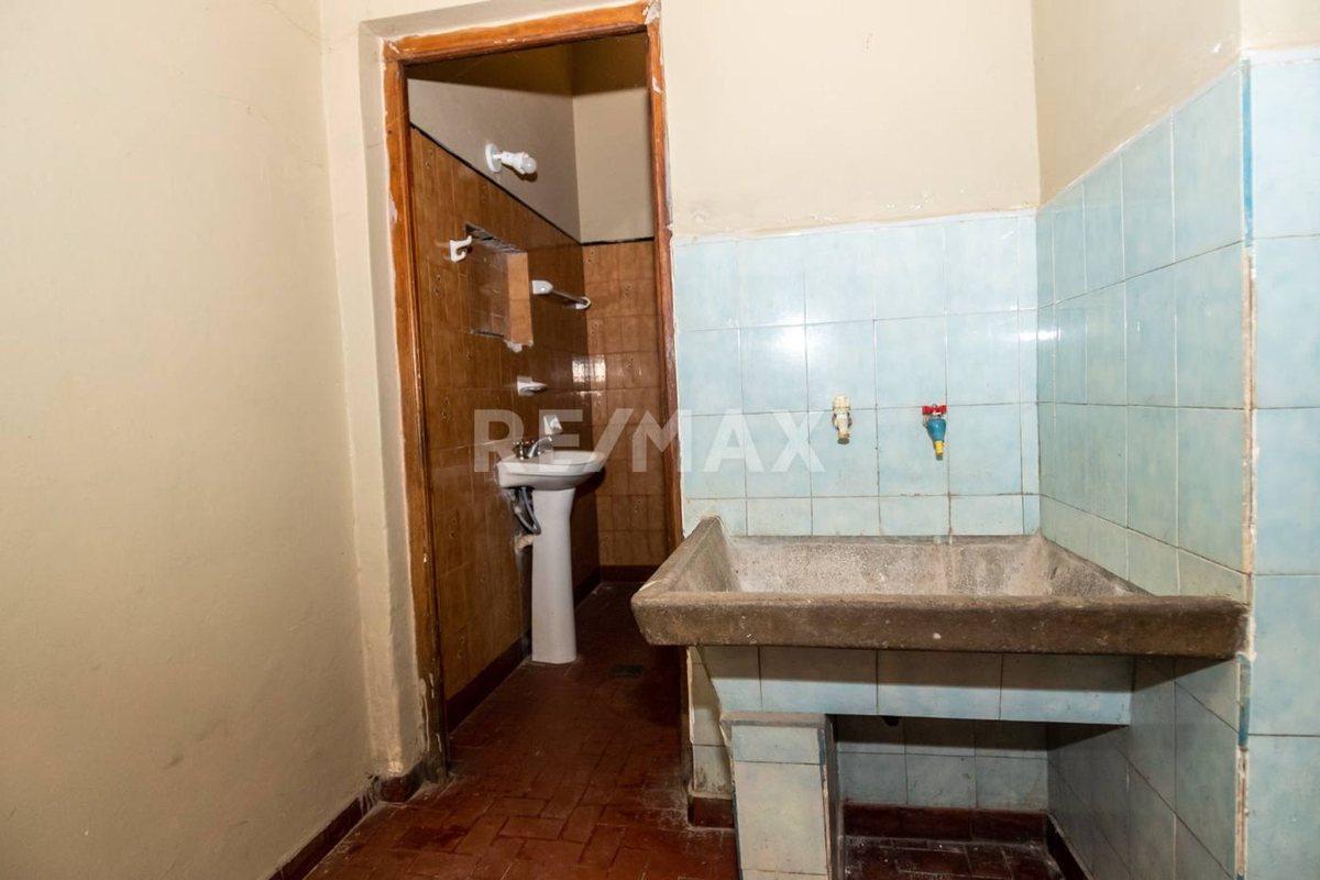 Foto de CASA VENTA MACROCENTRO APTO PROFESIONAL 3 DORM, imagen 5