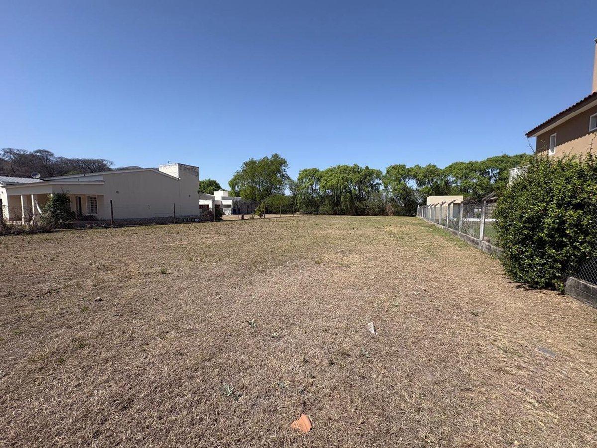Foto de TERRENO EN VENTA EN LA CALDERILLA 1290 M2, imagen 5