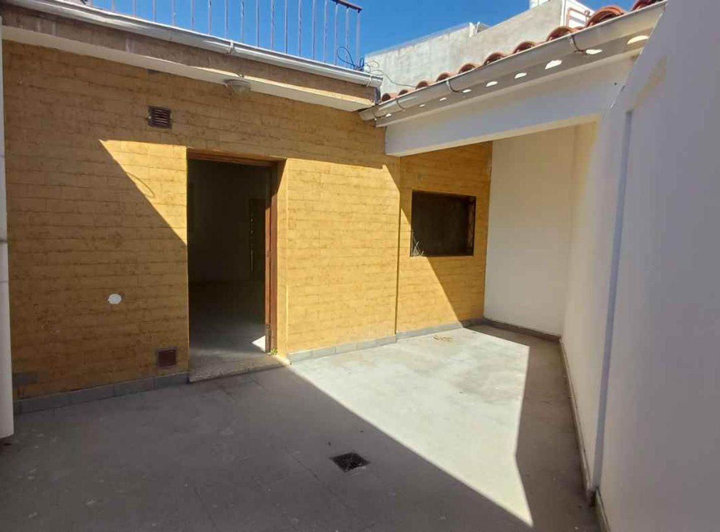 Foto de CASA VENTA BUENOS AIRES AL 800 MACROCENTRO, imagen 3