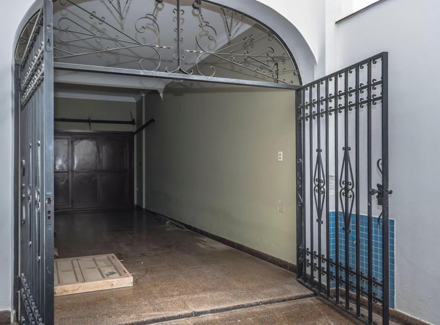 Foto de CASA 4 DORMITORIOS VENTA MACROCENTRO SALTA, imagen 3