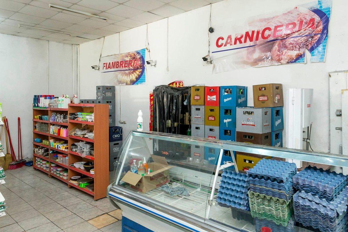 Foto de LOCAL MAS FONDO DE COMERCIO EN VENTA ZONA SUR, imagen 4