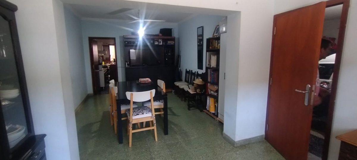Foto de CASA 6 DORMITORIOS VENTA MACROCENTRO, imagen 3
