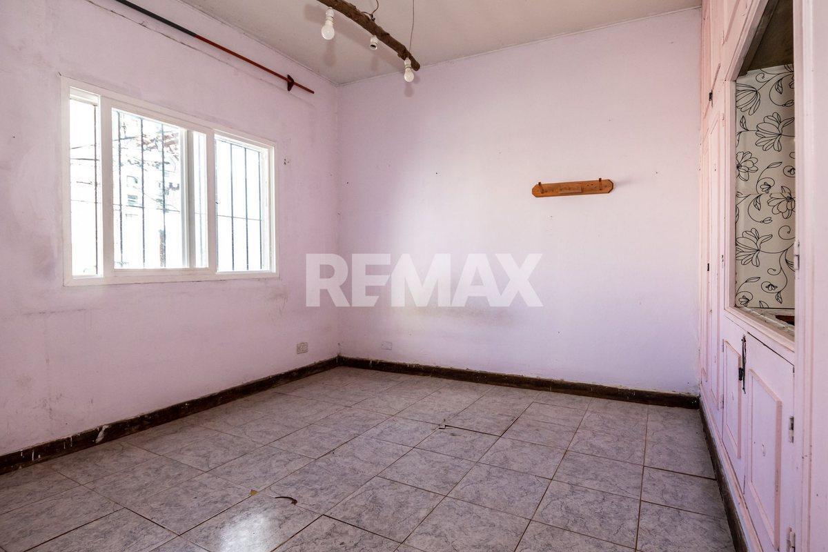 Foto de CASA + LOCAL COMERCIAL VENTA MACROCENTRO, imagen 2