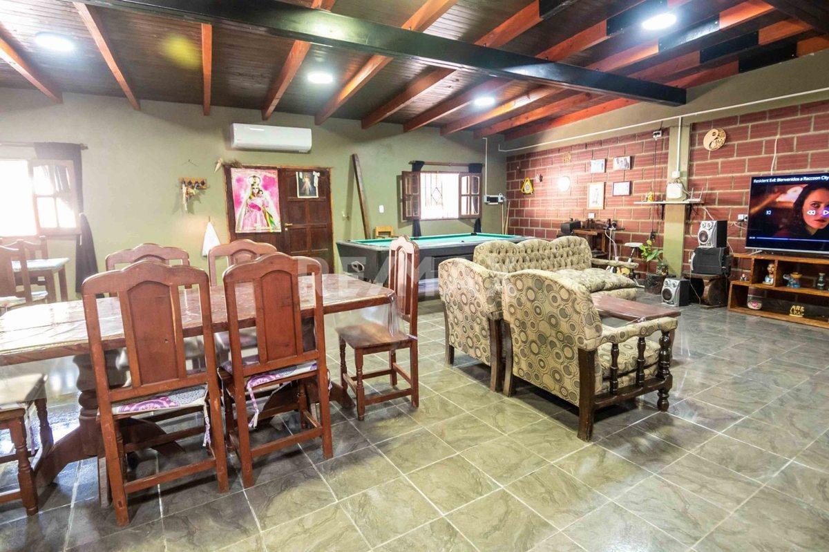 Foto de CASA VENTA O PERMUTA B° SAN VICENTE CERRILLOS, imagen 1