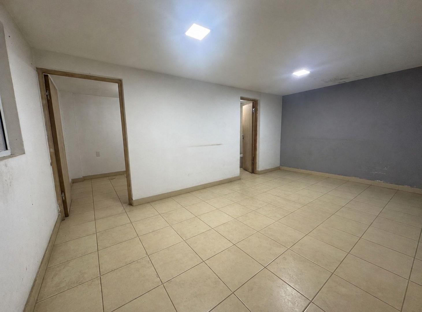 Foto de GALPON EN ALQUILER PARQUE INDUSTRIAL 700 M2, imagen 4