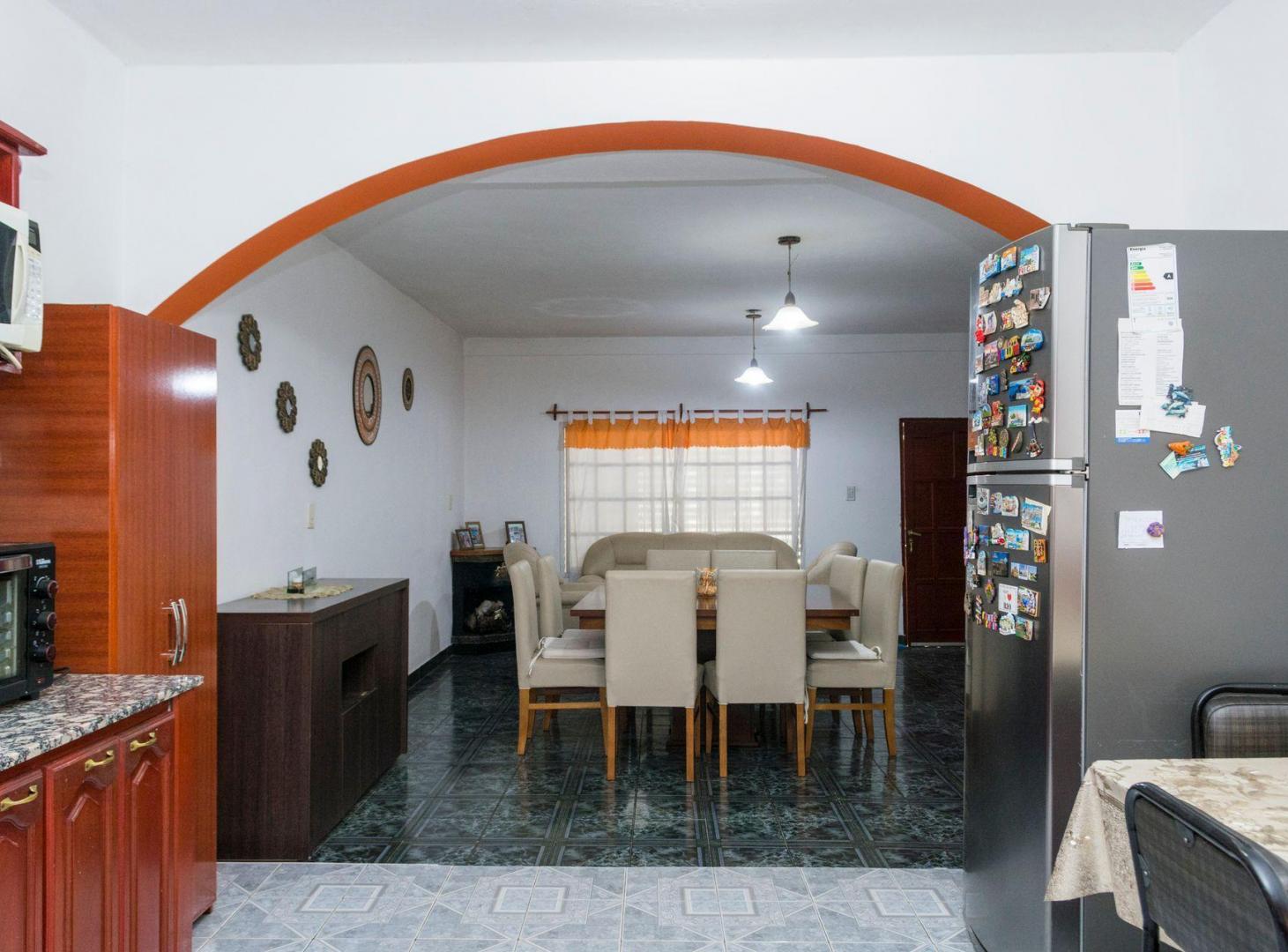 Foto de CASA VENTA SOBRE AVENIDA AUTODROMO APTA CREDITO, imagen 5