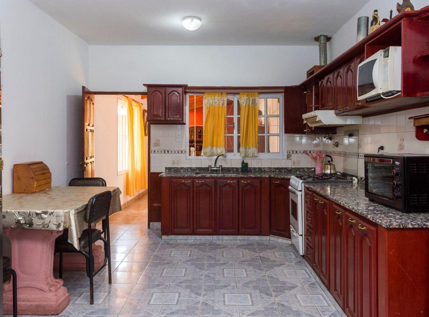 Foto de CASA VENTA SOBRE AVENIDA AUTODROMO APTA CREDITO, imagen 5