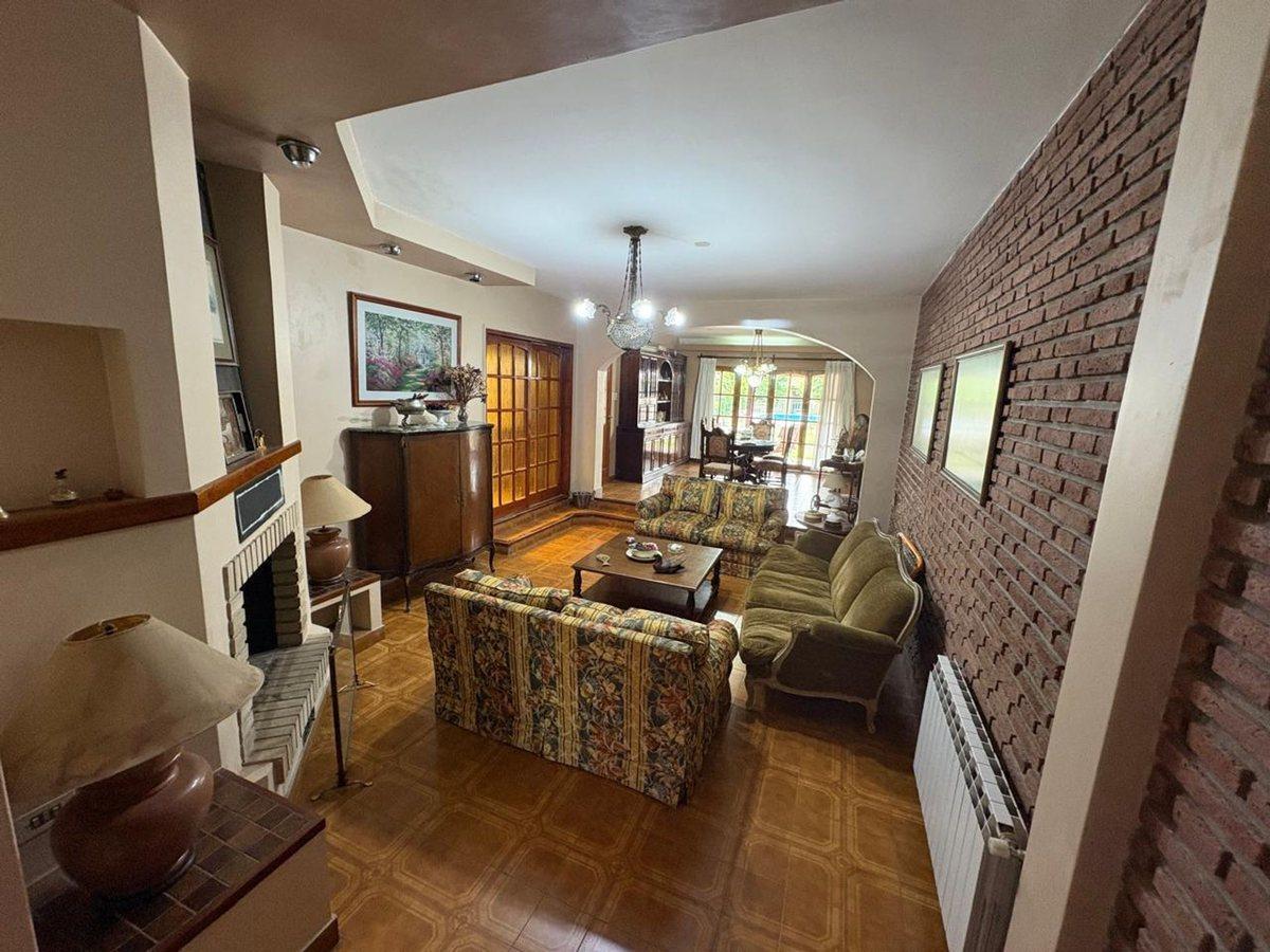 Foto de CASA VENTA TRES CERRITOS SALTA APTO CREDITO 6 DORM, imagen 2
