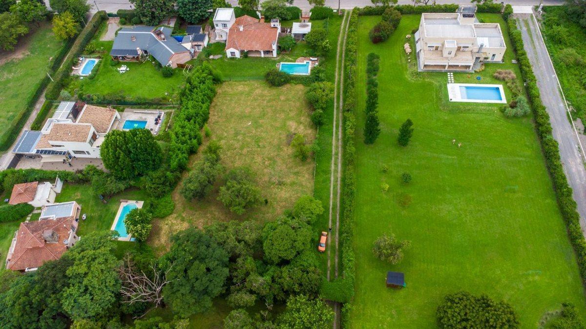 Foto de TERRENO VENTA SAN LORENZO 2150M2, imagen 2