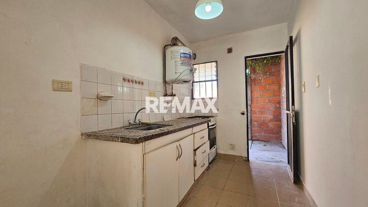 Foto de CASA + DUPLEX EN VENTA B° LOS CEIBOS ZONA SUR, imagen 4