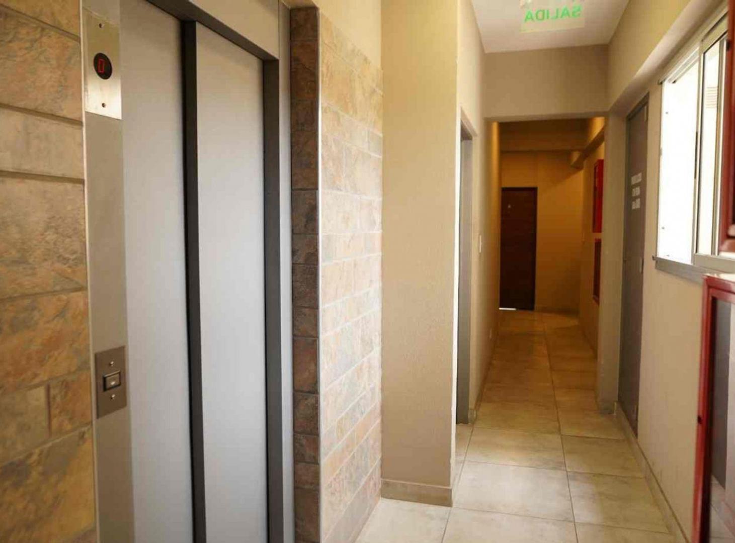 Foto de MONOAMBIENTE VENTA ZONA CENTRO 34 M2, imagen 4