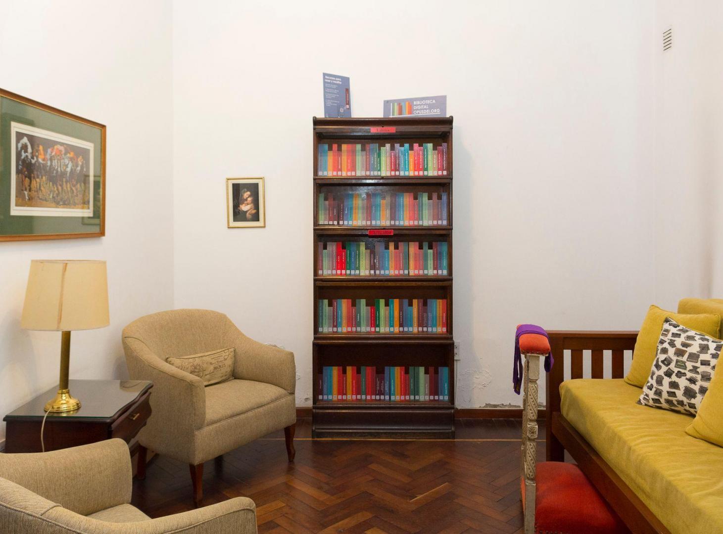 Foto de CASA 8 DORMITORIOS VENTA ZONA CENTRO APTO OFICINAS, imagen 5