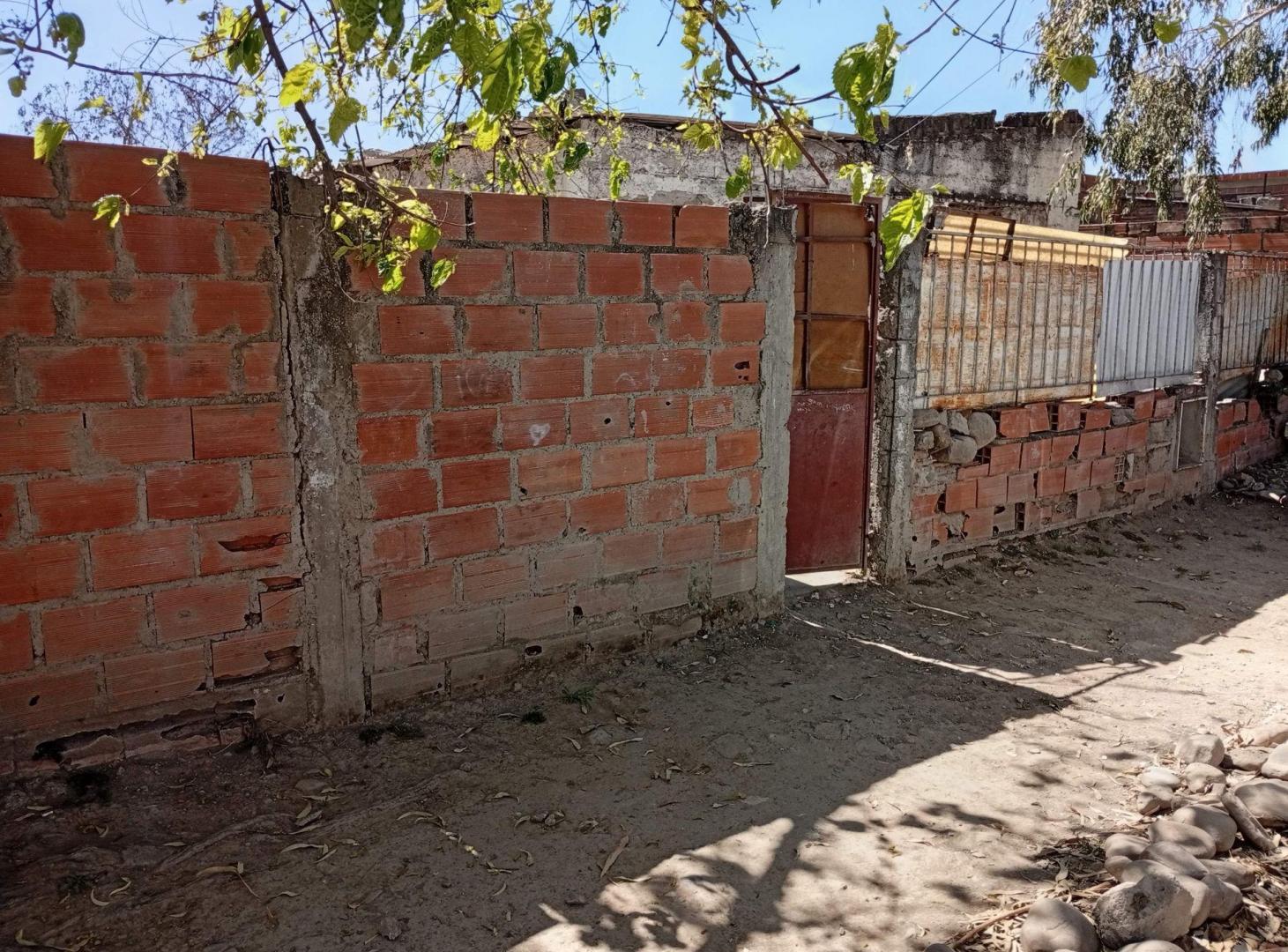 Foto de CASA A RECICLAR VENTA ZONA NORTE TERRENO 250 M2, imagen 3